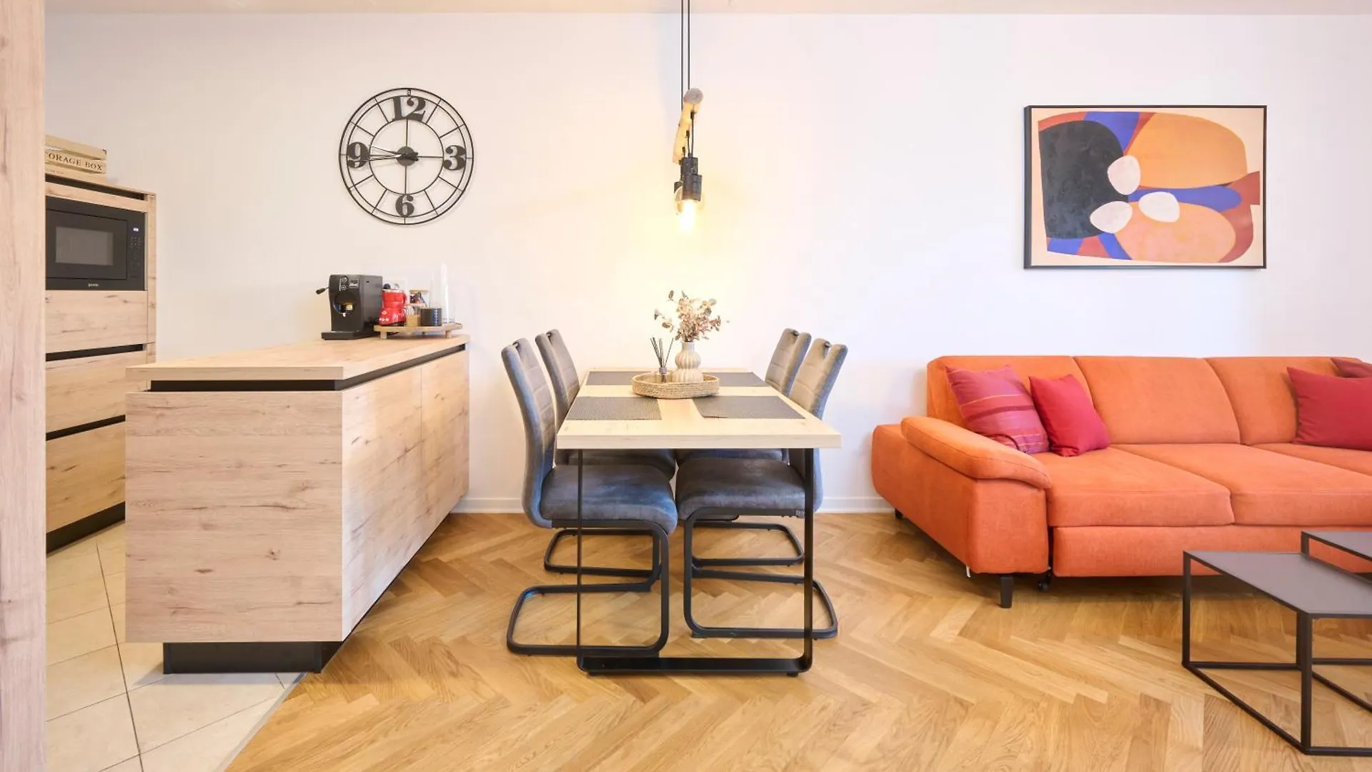 Apartment Martello City contacts